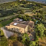 La Pieve Di San Giovanni Luxury Retreat & Villa Lustignano