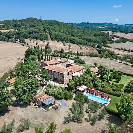 Villa La Pieve Di San Giovanni Luxury Retreat & Lustignano